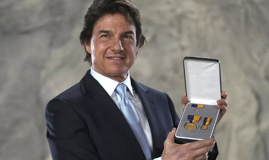 ABD Deniz Kuvvetleri'nden Tom Cruise'a ödül