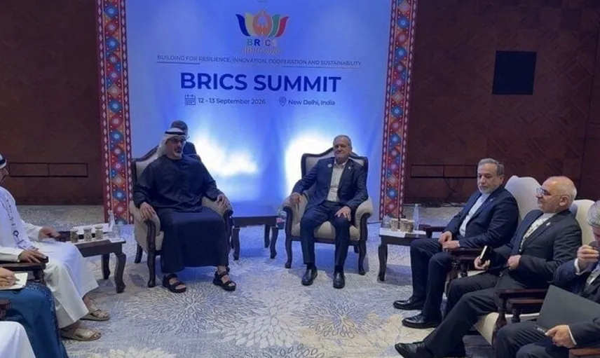 İran ve BAE ilişkileri görüşüldü: Pezeşkiyan, Al Nahyan ile bir araya geldi