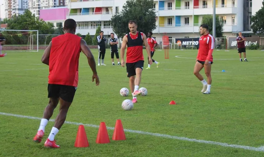 Kayserispor, Iğdır FK maçı öncesi yoğun hazırlık sürecinde