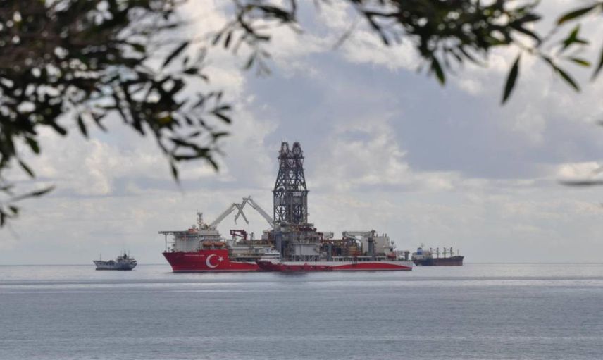 Abdülhamid Han gemisi yeni macerasına hazırlanıyor: Doğal gaz aramaları öncesinde Mersin’e geldi