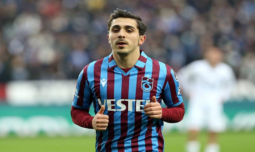 Abdulkadir Ömür kimdir, nereli ve kaç yaşında? Trabzonsporlu futbolcu Abdulkadir Ömür kadro dışı mı kaldı, Galatasaray maçında oynayacak mı? Abdulkadir Ömür hayatı ve biyografisi
