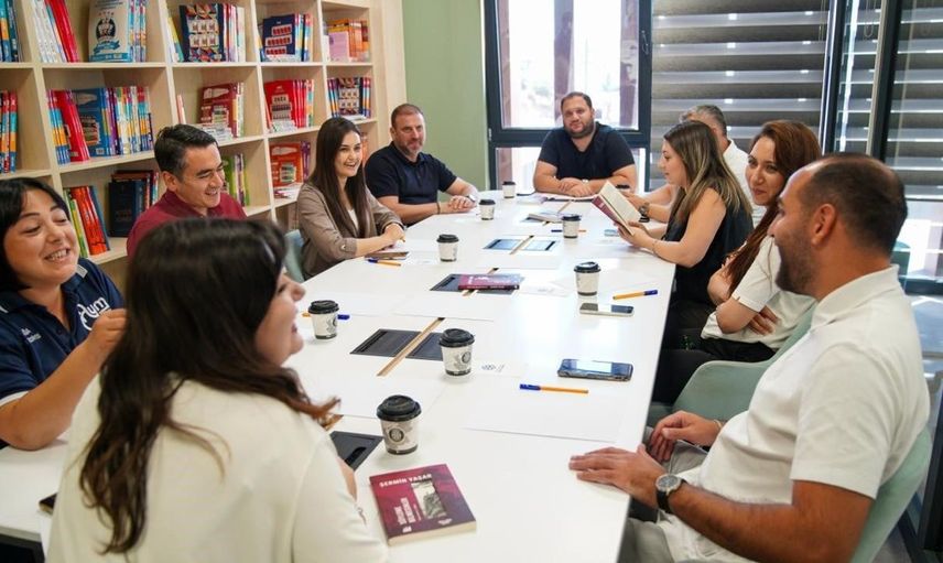 Aliağa Belediyesi yeni kitap kulübüyle okuma alışkanlığını artırmayı hedefliyor