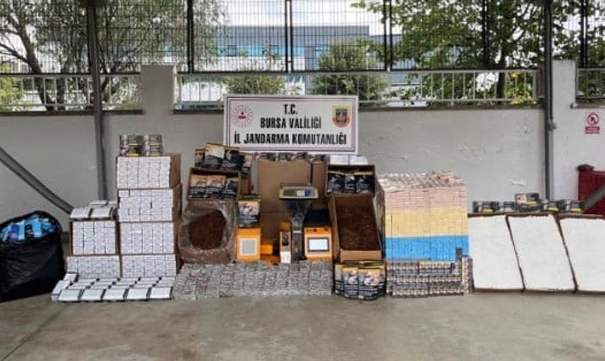 Bursa'da kaçak sigara operasyonu: 1,5 milyon liralık vurgun önlendi