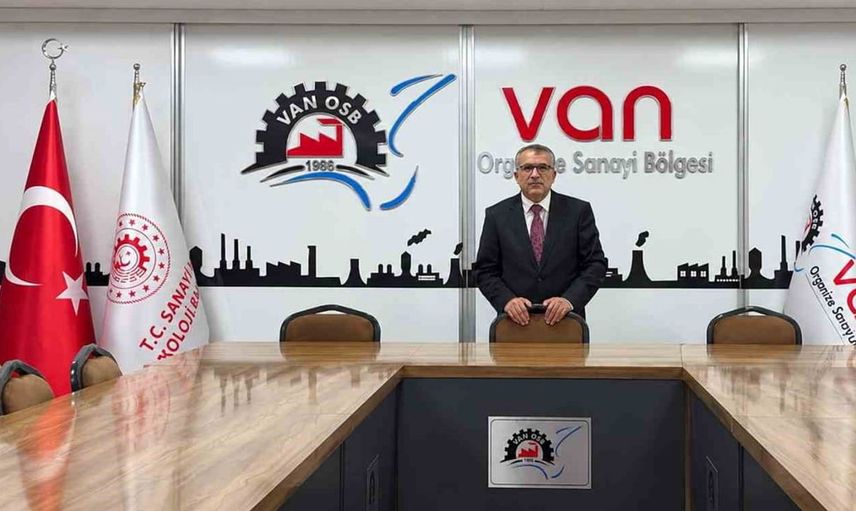 Cumhuriyet Bayramı’nda tarihi bir sorumluluk mesajı: Memet Aslan'dan kutlama