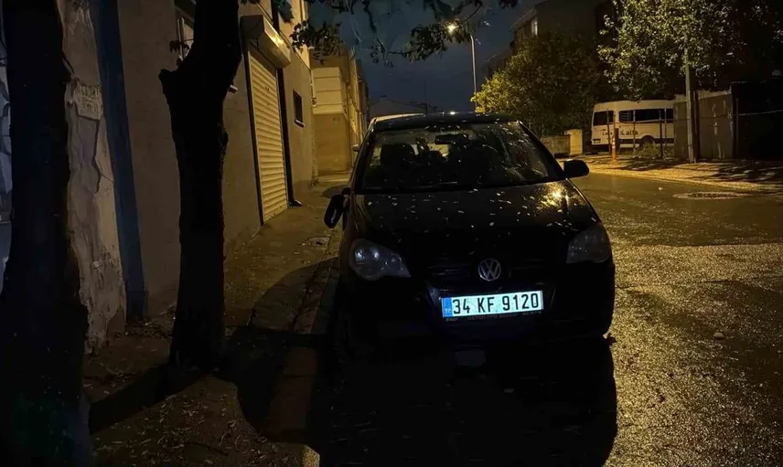 Odunpazarı'nda gece park halindeki araçların aynaları zarar gördü