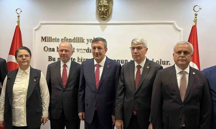 Cevdet Yılmaz Osmaniye'de temaslarda bulundu