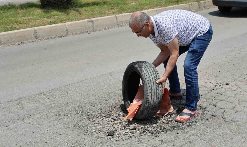 Adana'da Depremzedelerin Yol Sorunu İsyana Neden Oldu