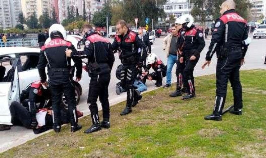 Adana'da Hareketli Anlar: Saldırganlar Polise Ateş Açtı!