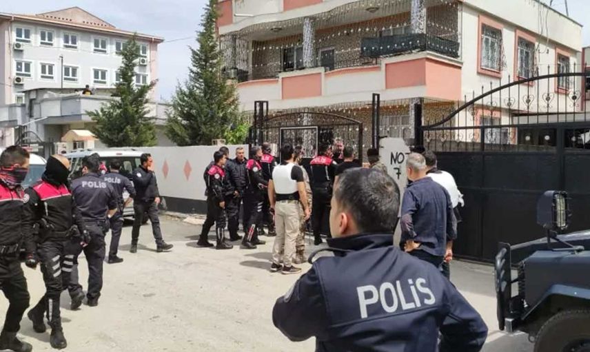 Adana'da skandal olay: Polis memuruna silahlı saldırı