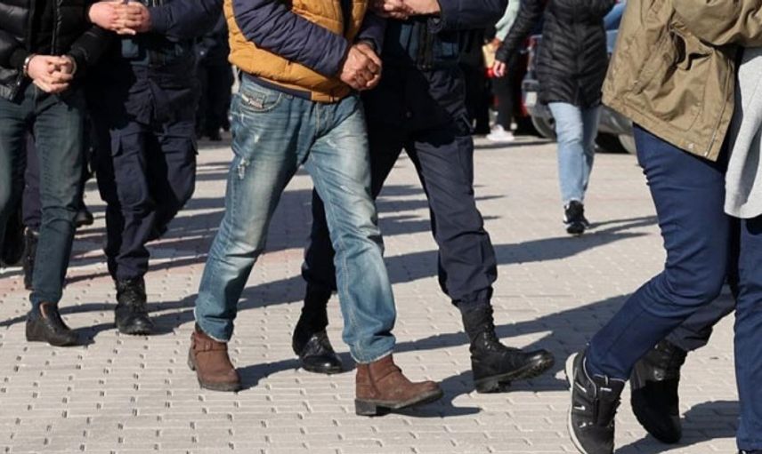 Adana'da Terör Operasyonunda 15 Kişi Gözaltına Alındı