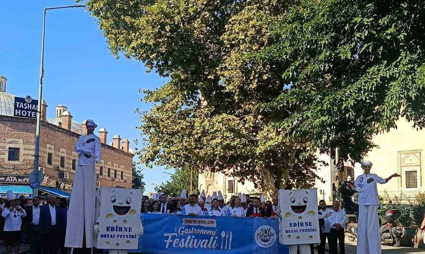 Edirne'de lezzet şöleni: 3. topraktan sofraya gastronomi festivali başladı