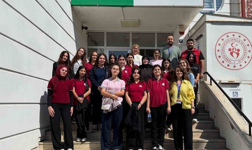 Aydın gençlik merkezi, liseli gençlerin gözdesi haline geldi