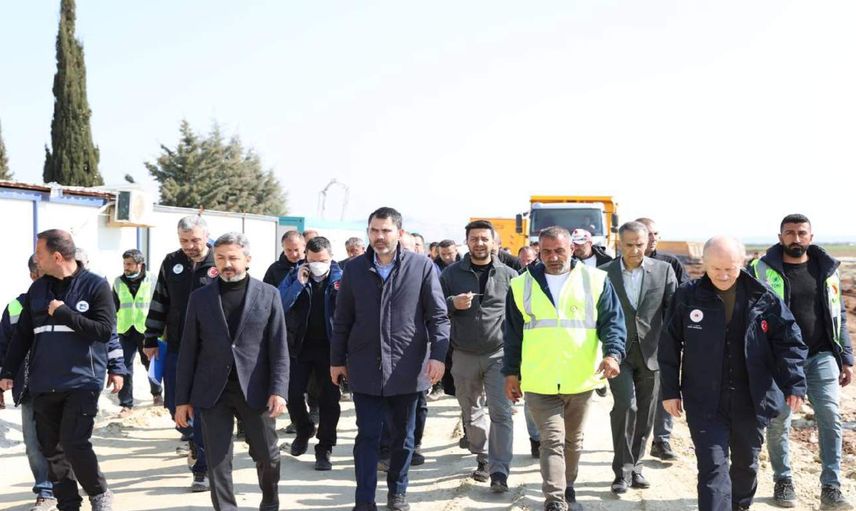 Adıyaman’da 15 bin kişinin barınması sağlanacak: Bakan Kurum’dan geçici ev açıklaması
