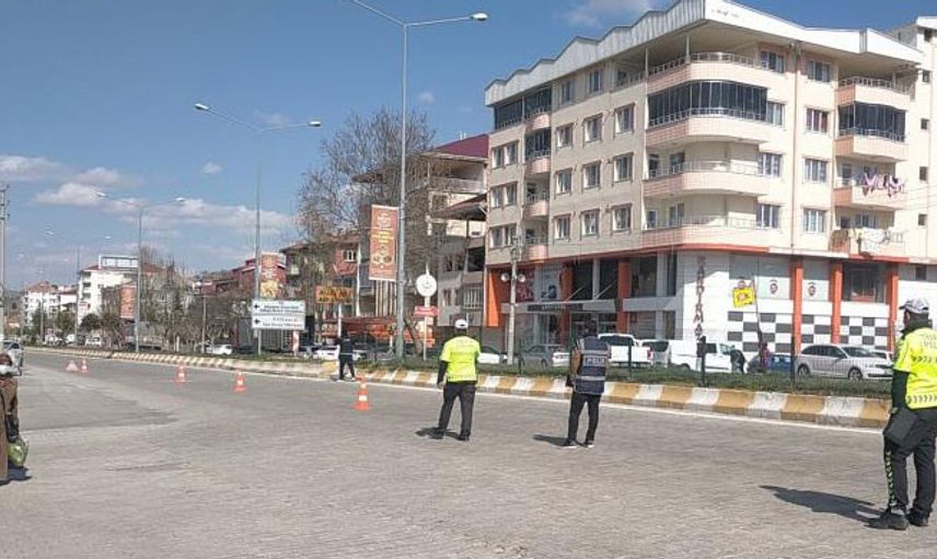 Adıyaman’da Kısıtlamayı İhlal Eden 350 Kişiye Ceza Kesildi