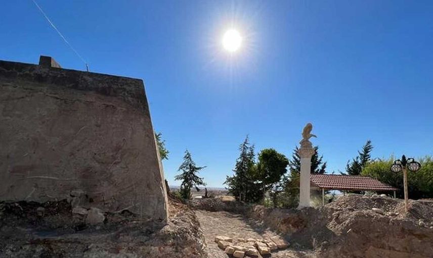 Adıyaman'daki su deposu kazısında Roman dönemine ait mezarlar bulundu!