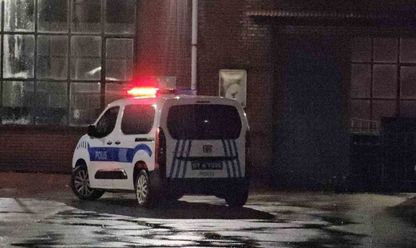 Zonguldak'ta kömür silosuna düşen işçi yoğun bakıma alındı