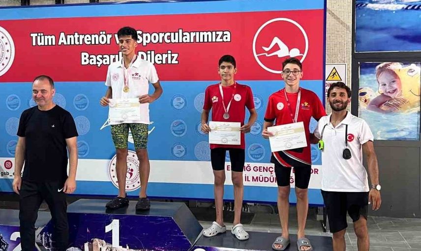 Aydınlı yüzücüler Türkiye şampiyonasında önemli derecelere imza attı