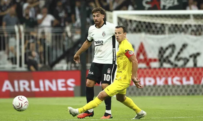 Beşiktaş, Hradec Kralove ile Avrupa macerasında sıkı bir mücadele veriyor