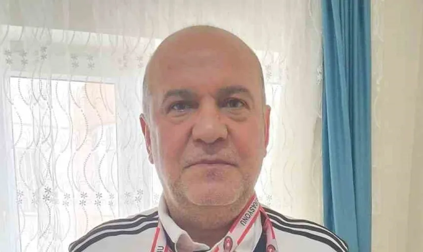 Beypazarı'nın gururu Ali Dönmez, veteranlar badminton şampiyonasında iki madalya kazandı