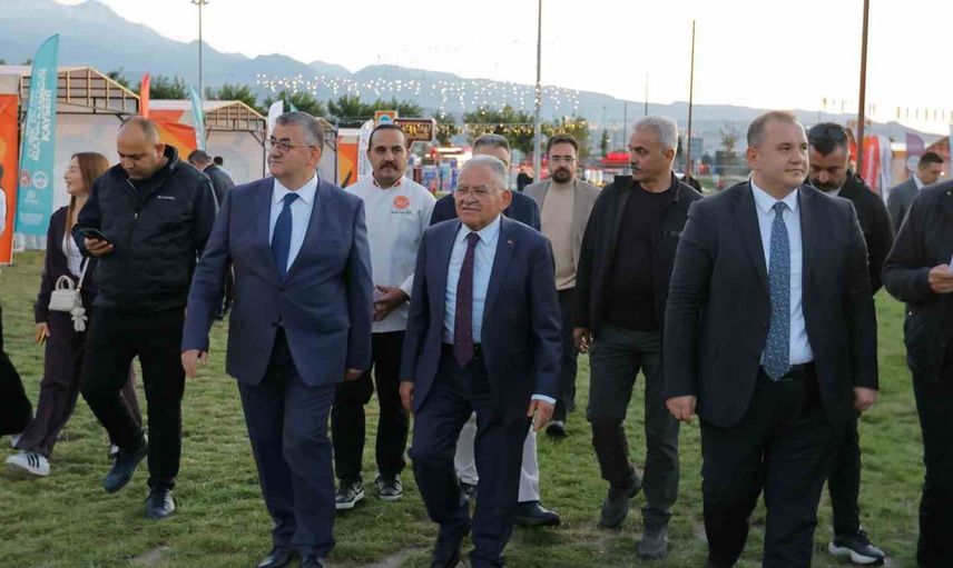 Kayseri’nin lezzet şöleni başlıyor: Başkan Büyükkılıç’tan gastronomi daveti