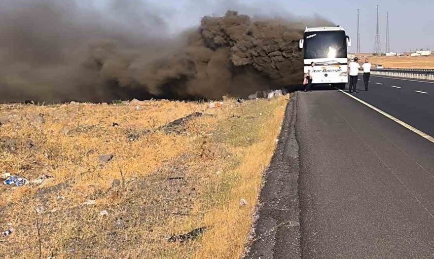 Siverek’te yolcu otobüsünde çıkan yangın facianın eşiğinden döndürdü