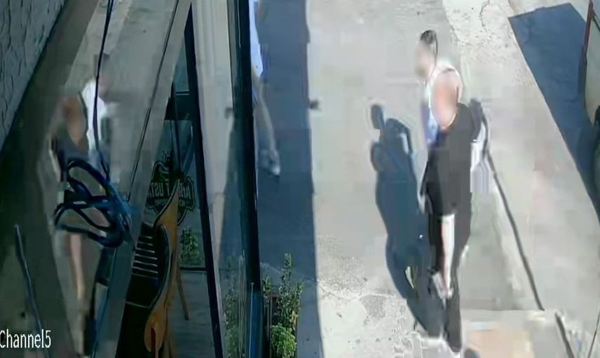 Bursalı çiftin yürüyüşü kanlı hale geldi: Silahlı saldırıda yaralandı