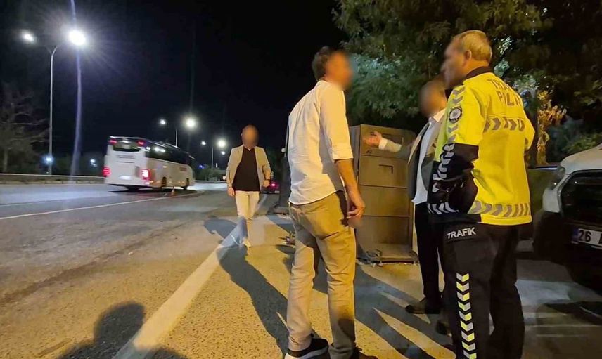 Alkollü sürücünün akıma gelen yakını da alkol sınırını aştı