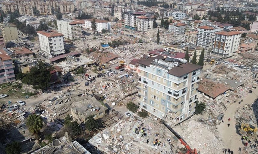 AFAD Müdürü yaşanan artçıları olağan dışı bir durum olarak tanımladı: 4 dakikada bir yaşanıyor