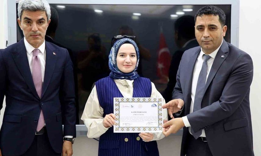 Afet Sonrası Öğretmenlere Psikososyal Destek Programı Tamamlandı