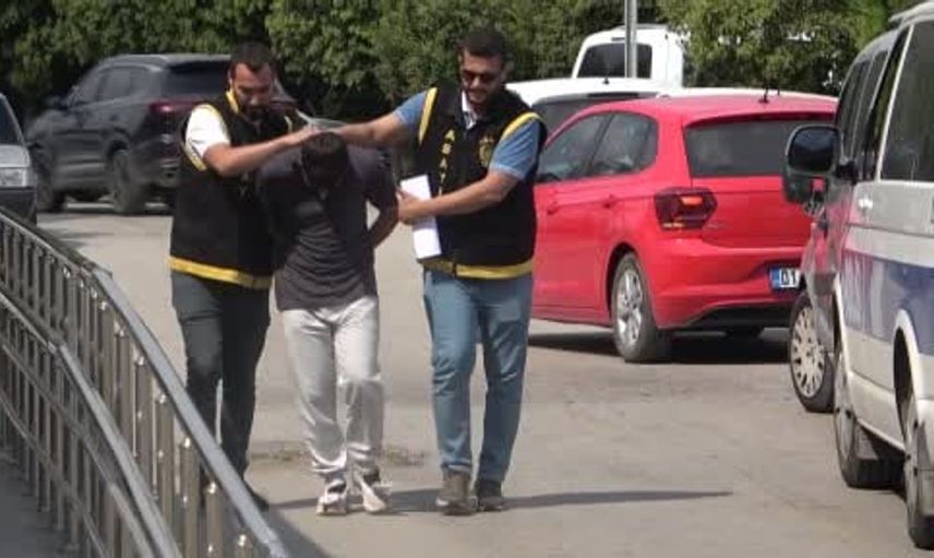 Adana'da arkadaşını bıçaklayarak öldüren genç tutuklandı