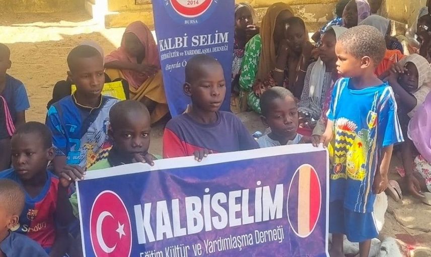 Afrika'daki Yetimlerin Yüzü Kalbi Selim ile Gülüyor
