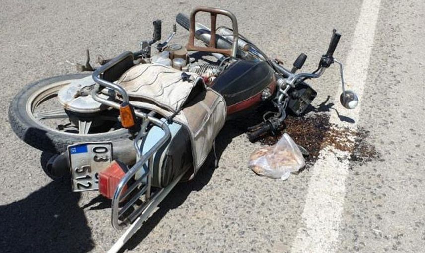Afyonkarahisar’da Otomobil İle Motosiklet Çarpıştı: 1 Yaralı