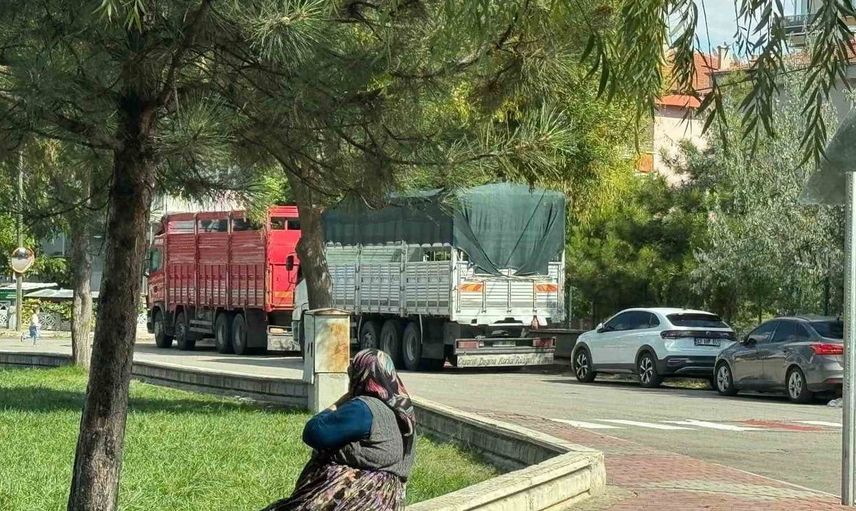 Afyonkarahisar'da Tır ve Kamyon Sürücülerine Uyarı