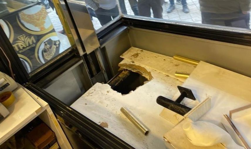 Ağrı'da Akıl Almaz Hırsızlık: Dere Yatağından Kuyumcuya Girip 12 Milyon TL Değerinde 16 Kilogram Altın Çaldılar!