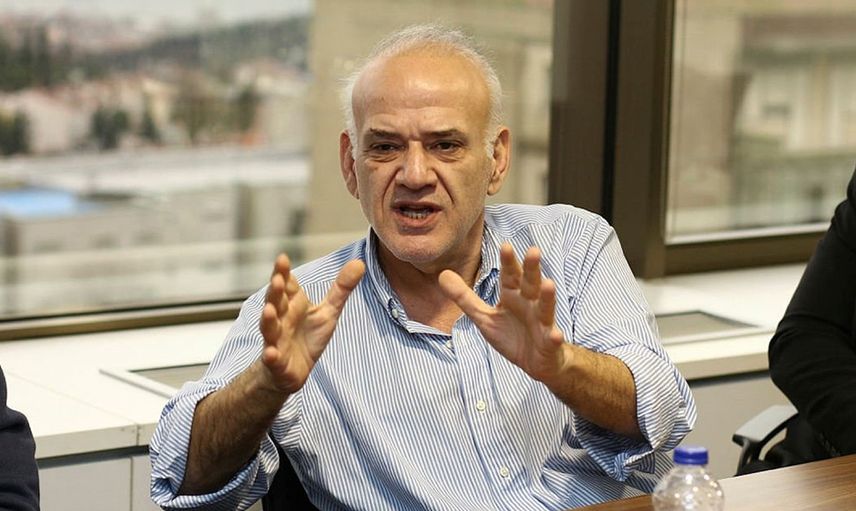 Ahmet Çakar'dan Fenerbahçe Maçındaki Penaltı Pozisyonu İle İlgili İlginç Yorum!