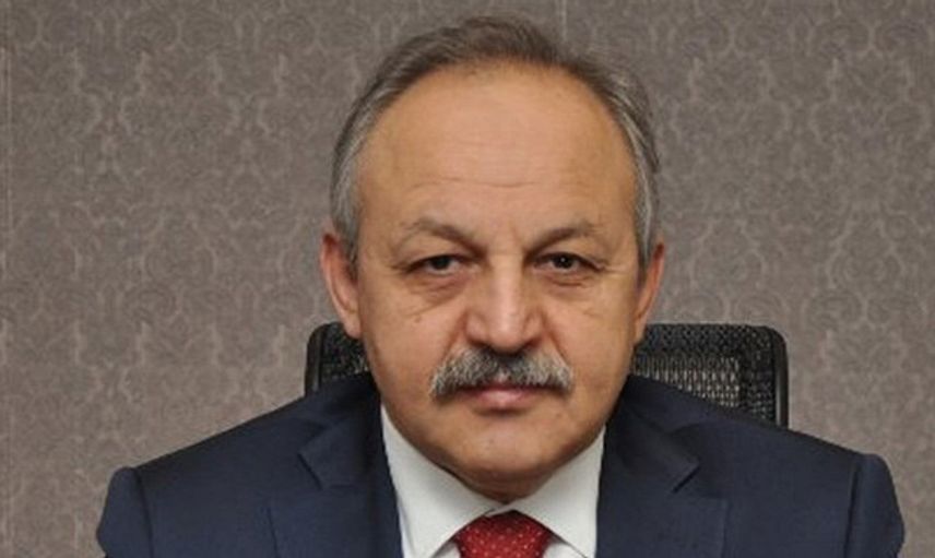 Ahmet Erdem Kimdir?