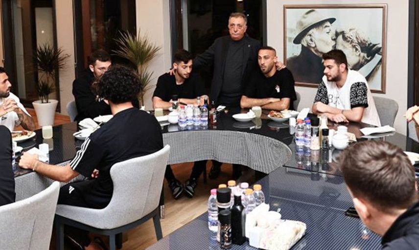 Ahmet Nur Çebi Beşiktaşlı futbolculara veda etti