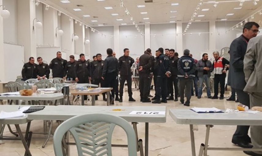 AK Parti Milletvekili Erol Kaya: CHP Maltepe'deki Sayımı Bilerek Yavaşlatıyor