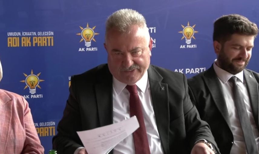AK Parti Rize'de pot üstüne pot kırıyor...
