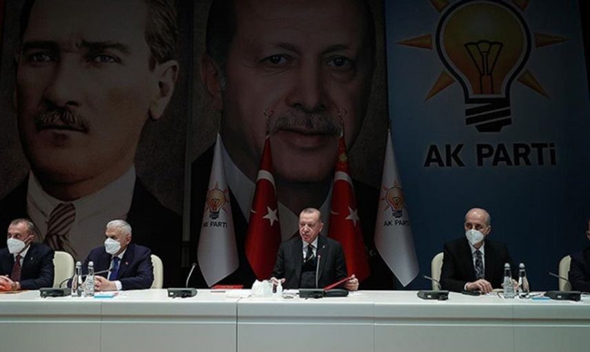 AK Parti'de 'Bildiri' Toplantısı