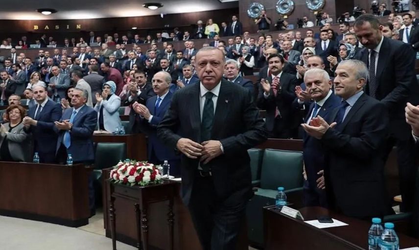AK Parti’de değişim hazırlıkları sürüyor: 2 aşamalı kamp süreci başlayacak