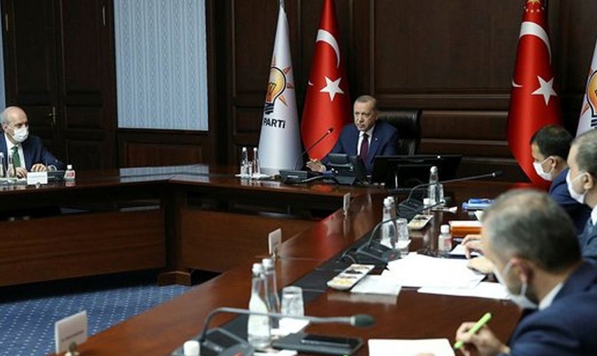 AK Parti'de Kritik Zirve! 15 Maddelik Yeni Seçim Yasasının da Konuşulacağı MYK Bugün Toplanıyor