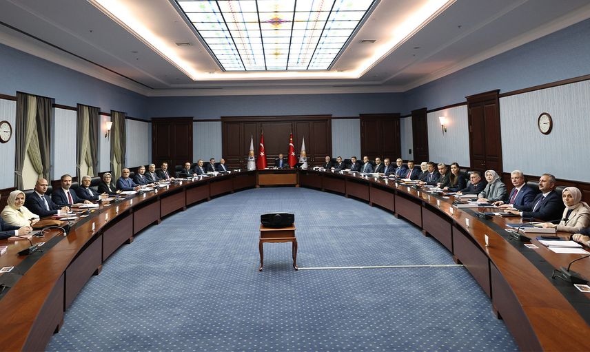 AK Parti'de MYK sona erdi: Ömer Çelik toplantının tek sebebini açıkladı