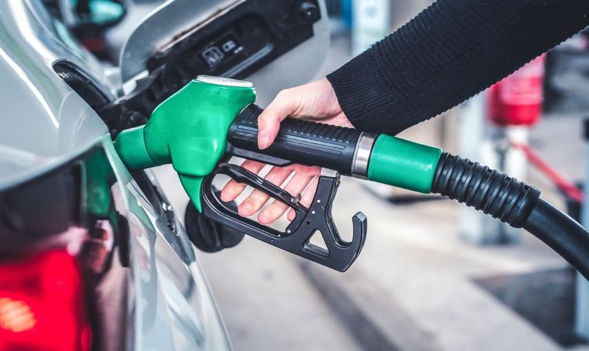 Akaryakıt fiyatlarına zam veya indirim var mı? Benzin motorin fiyatı kaç TL oldu?