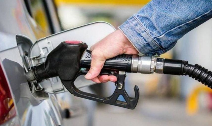 Akaryakıt fiyatlarında fırtına: Benzine zamdan sonra yine indirim geliyor! 24 Kasım Perşembe güncel akaryakıt fiyatları