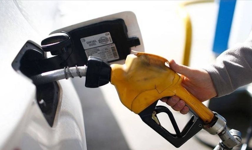 Akaryakıta bugün zam, indirim var mı? Benzin ve motorin ne kadar oldu? 8 Ocak Pazar akaryakıt fiyatları