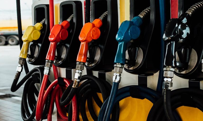 Akaryakıtta indirim dalgası devam ediyor: Bu kez motorine indirim gelecek