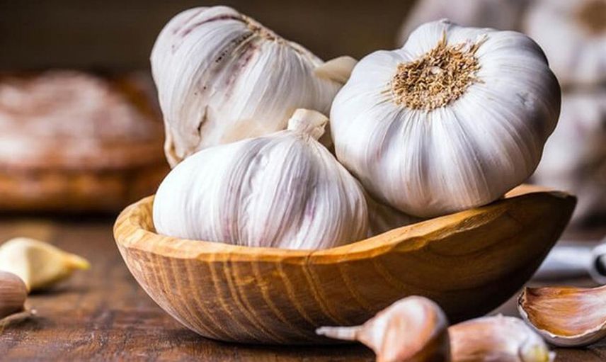 Aklınızın ucundan bile geçmeyecek bir formül! Sarımsağın mucize etkisi!