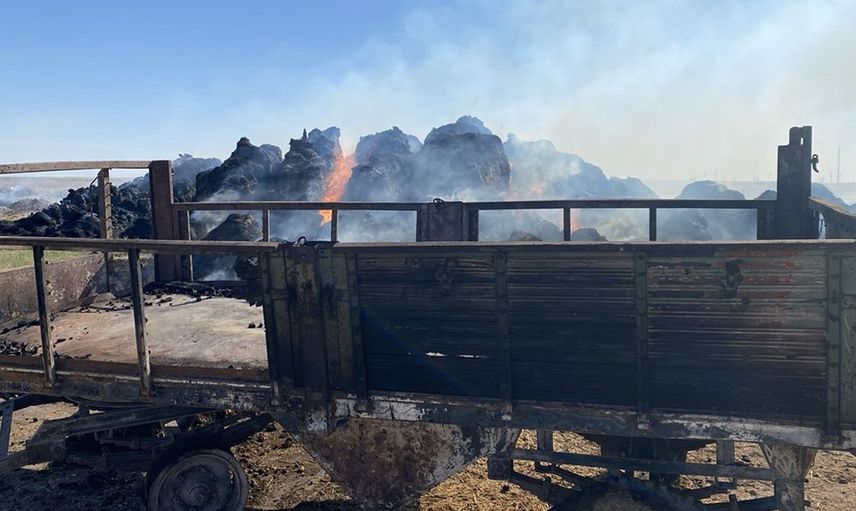 Aksaray'da Arazi Küle Döndü! 250 Ton Saman Yandı