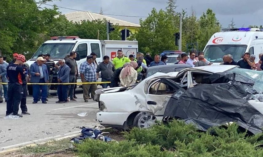 Aksaray’da katliam gibi kaza: Çok sayıda ölü ve yaralı var